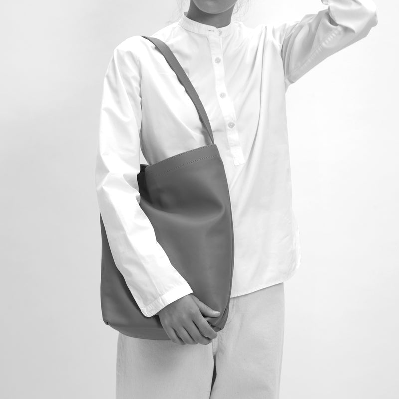 N°1083 SOFT SIMPLE HOBO